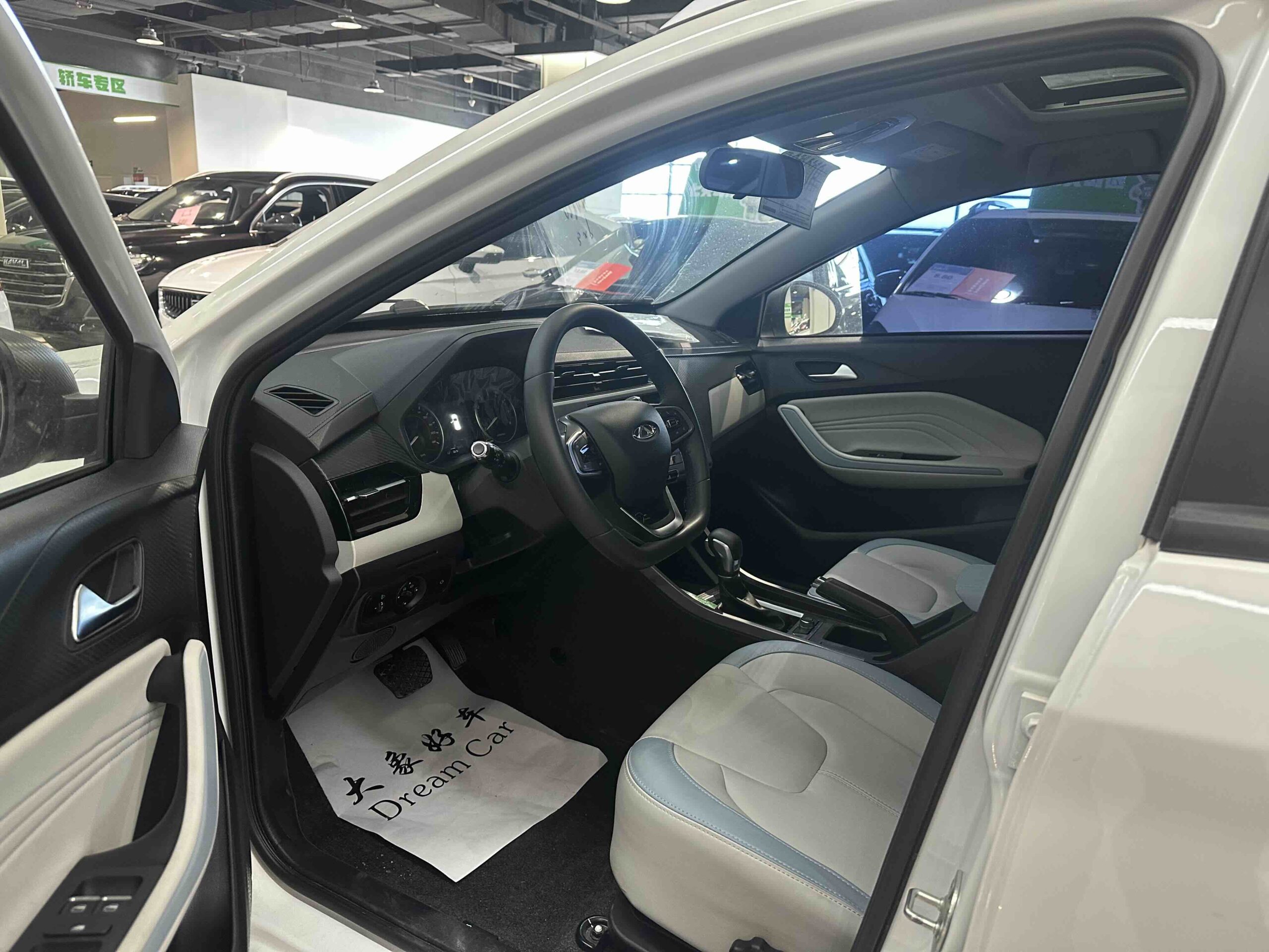 Chery Tiggo 3x 2022 PLUS 1.5L CVT Fashion Edition - 图片 6